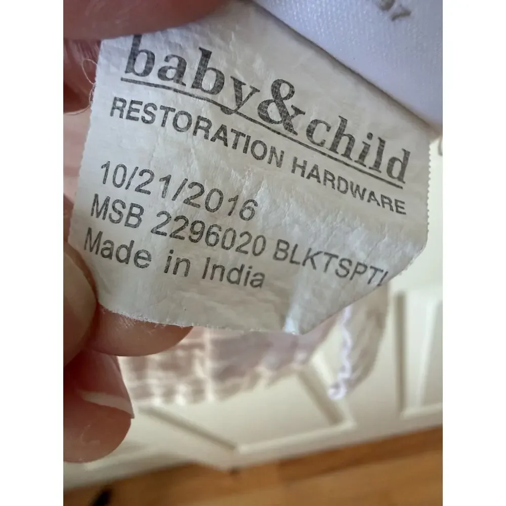 Restoration Hardware Baby & Child Gauze Cotton Baby Blanket White Pink‎ Stripe
